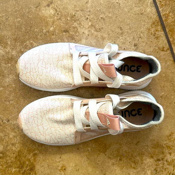 Adidas- Bounce Edge Lux RUNNING SHOES Size9 Medium DUSTY PINK/CREAM w/White Sole - Picture 5 of 11